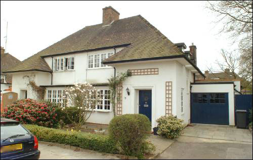 13 Brunner Close